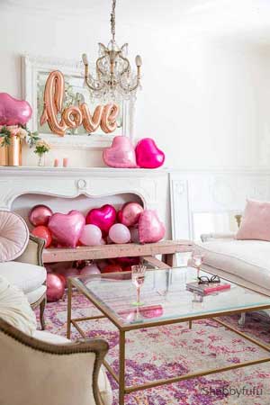 Cuori in foil sparpagliati - Palloncini fai da te per San Valentino