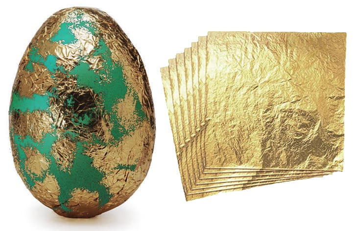 uovo sodo decorato con foglio in oro alimentare