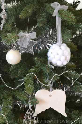 pallina di Natale con cotone- decorazione albero di natale fai da te
