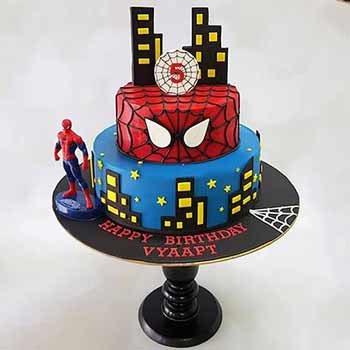 torta a tema Spider-Man in pasta di zucchero a due piani