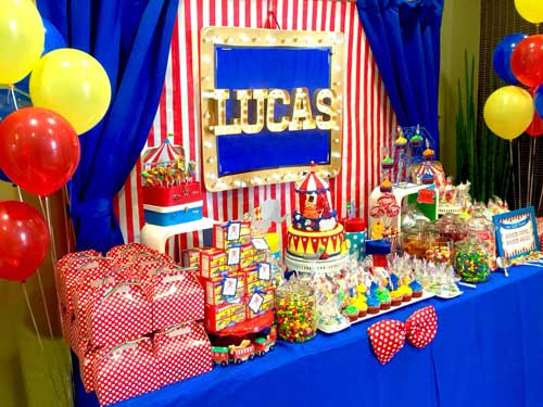 tavola buffet tema Circo - Decorazione festa di Carnevale