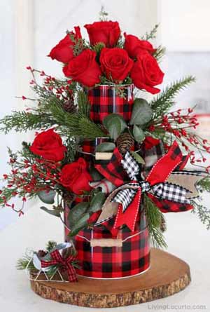 Fiori con fiocchi scozzesi - composizione floreale per San Valentino fai da te